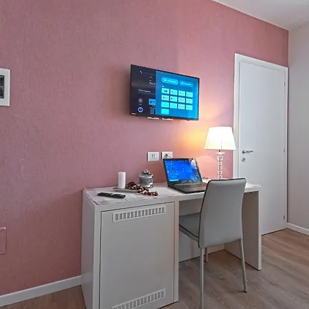 Civico 4 Гостевой дом 4*